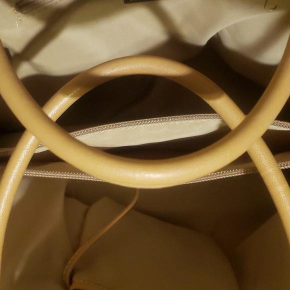 Giani Bernini tote - Picture 9 of 11